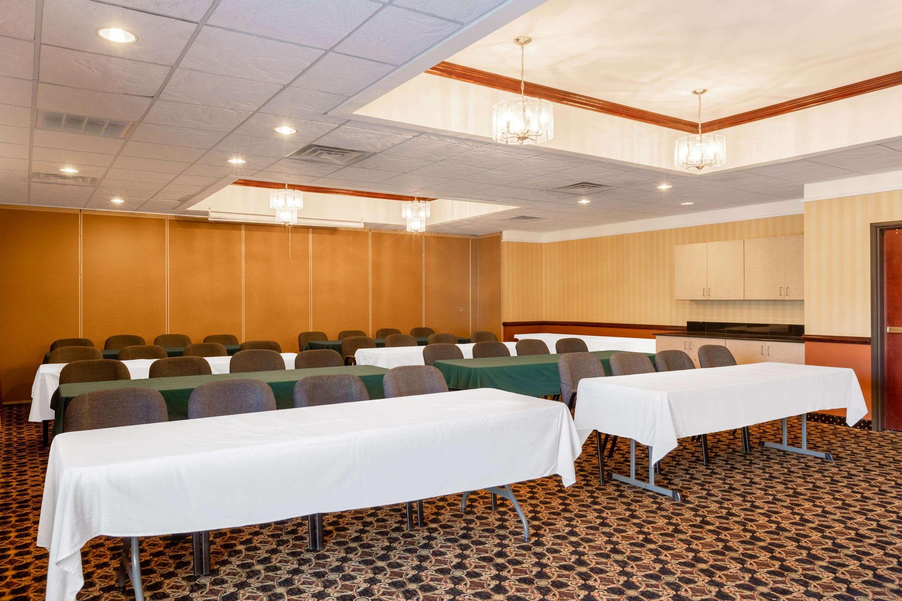 La Quinta By Wyndham Dodge City Kültér fotó